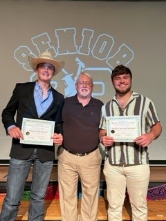 Scholarship winners 2023.jpg